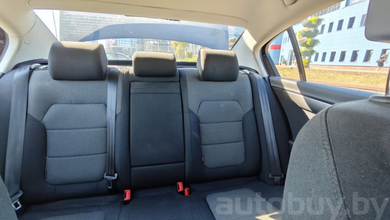 Volkswagen Passat 7 поколение (B7), 2011 года