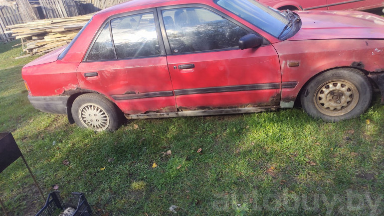 Mazda 323 4 поколение (BG), 1990 года