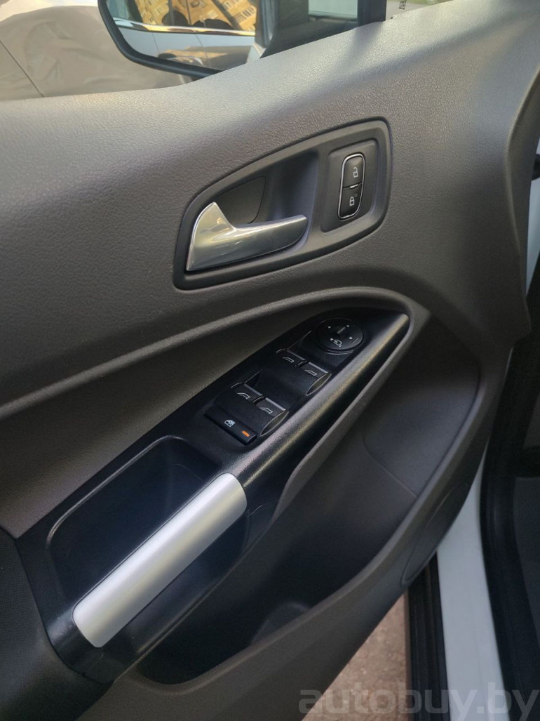 Ford Tourneo Connect 2 поколение [рестайлинг], 2020 года