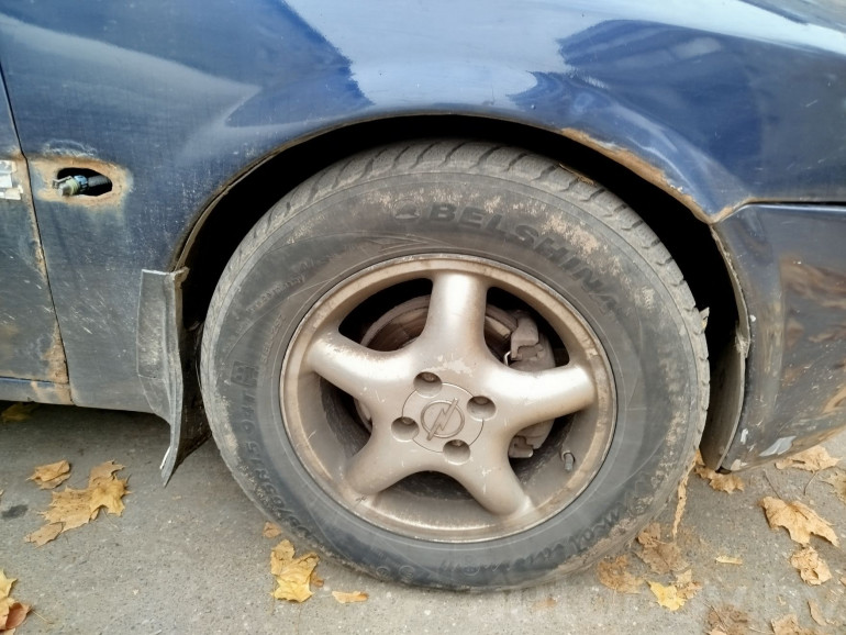 Opel Vectra 2 поколение (B), 1998 года