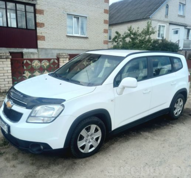 Chevrolet Orlando 1 поколение, 2013 года