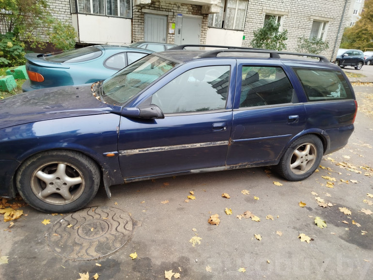 Opel Vectra 2 поколение (B), 1998 года