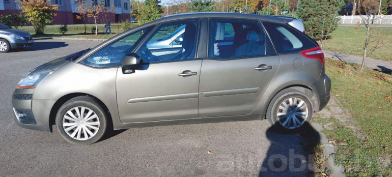 Citroen C4 Picasso 1 поколение, 2010 года