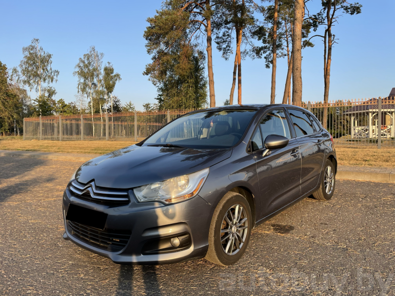 Citroen C4 2 поколение, 2011 года