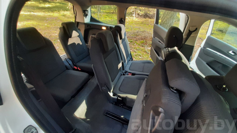 Peugeot 5008 1 поколение [рестайлинг], 2014 года