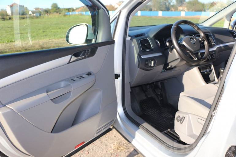 Volkswagen Sharan 2 поколение [рестайлинг], 2019 года