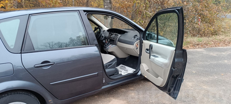 Renault Scenic 2 поколение [рестайлинг], 2008 года