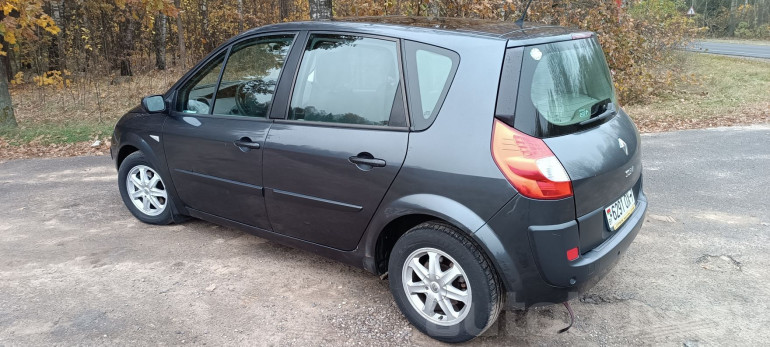 Renault Scenic 2 поколение [рестайлинг], 2008 года