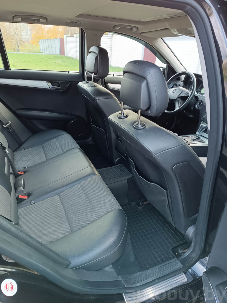Mercedes-Benz C-Класс 3 поколение (W204), 2009 года