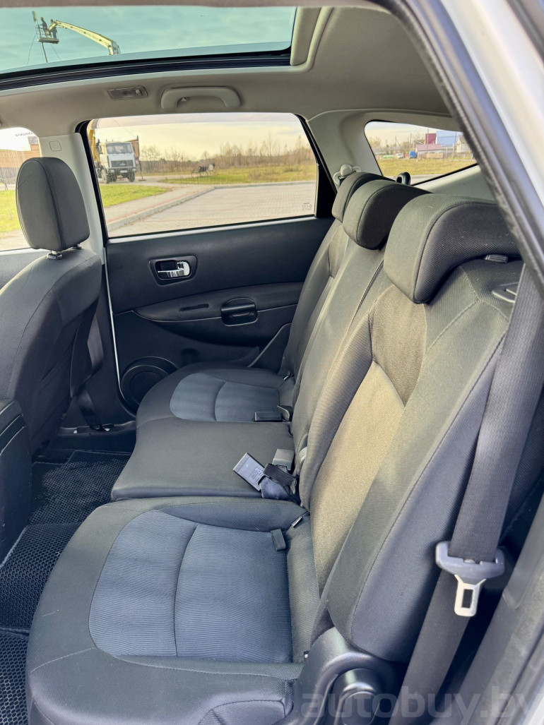 Nissan Qashqai+2 1 поколение [рестайлинг], 2011 года
