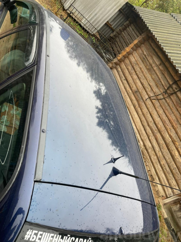 Volvo V40 1 поколение, 1998 года