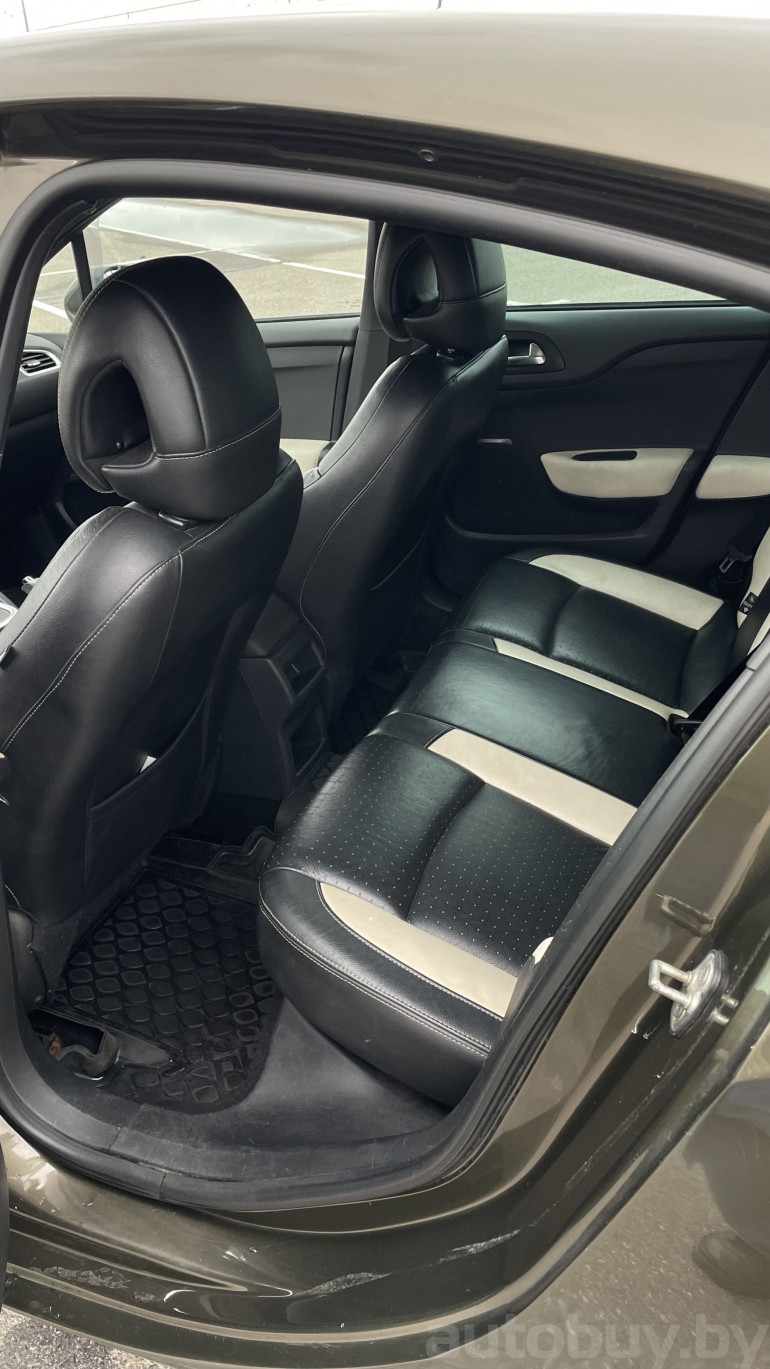 Citroen DS4 1 поколение, 2012 года