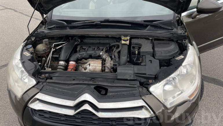 Citroen DS4 1 поколение, 2012 года