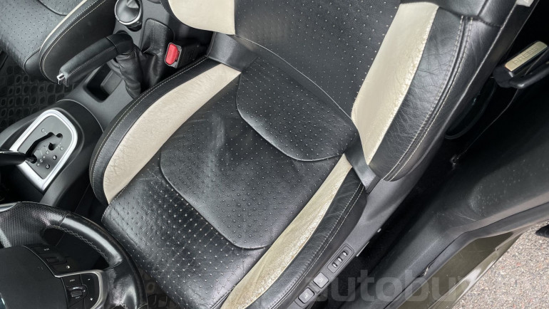 Citroen DS4 1 поколение, 2012 года