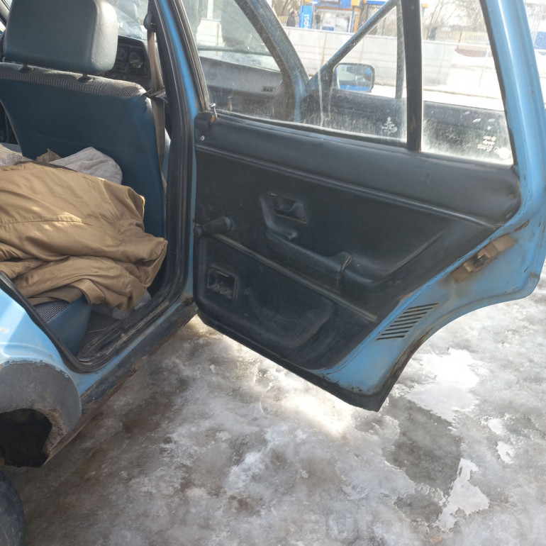 Volkswagen Passat 2 поколение (B2), 1987 года