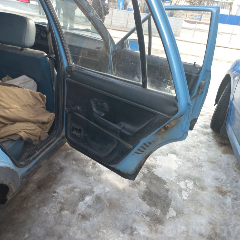 Volkswagen Passat 2 поколение (B2), 1987 года