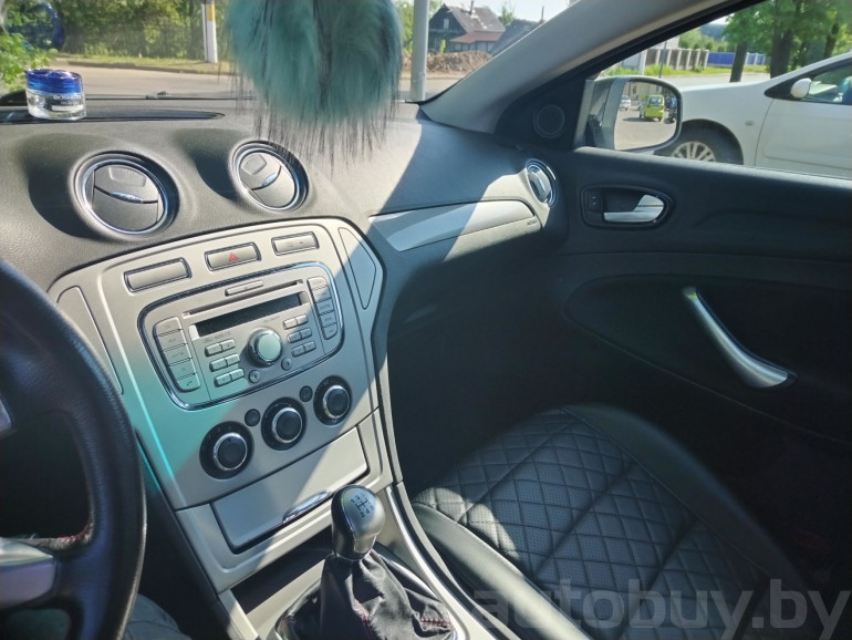 Ford Mondeo 4 поколение, 2009 года
