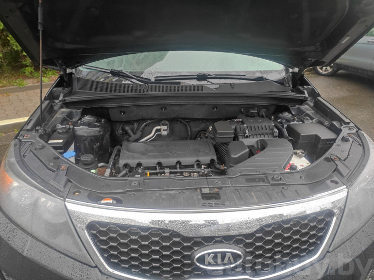 Kia Sorento 2 поколение, 2010 года