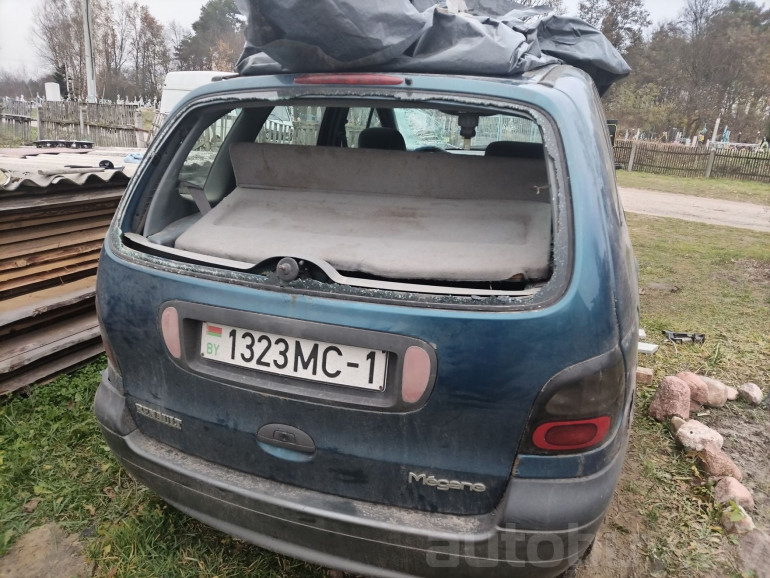 Renault Megane 1 поколение, 1998 года
