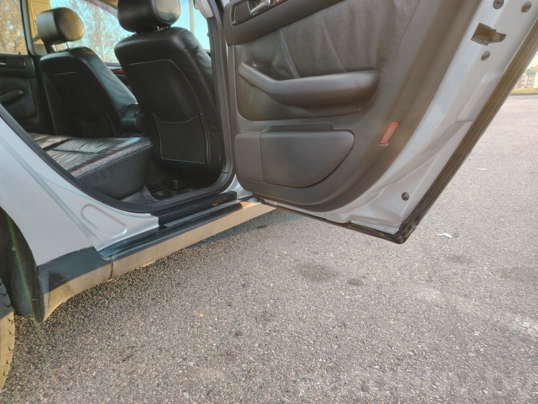 Audi A6 2 поколение (C5) [рестайлинг], 2003 года