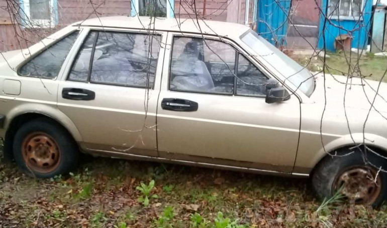 Volkswagen Santana 1 поколение, 1982 года