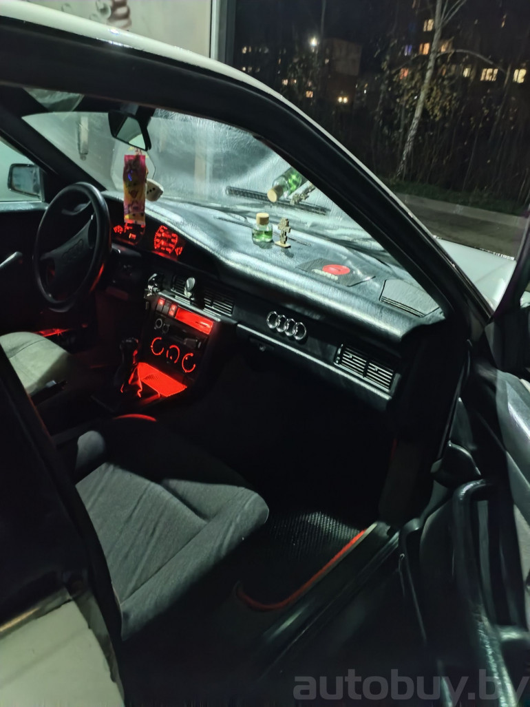 Audi 100 3 поколение (С3) [рестайлинг], 1989 года
