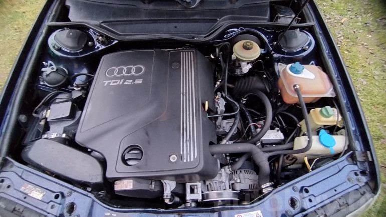 Audi A6 1 поколение (C4), 1997 года
