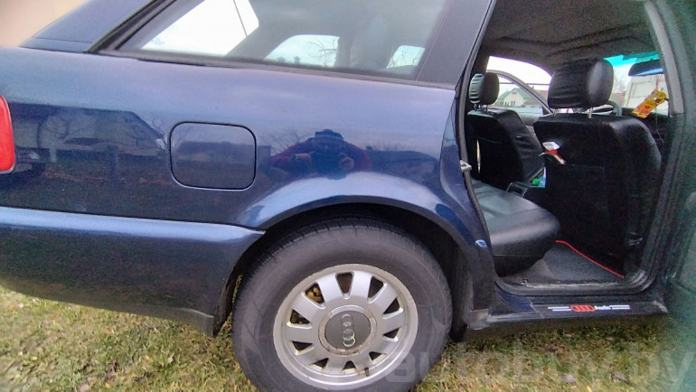 Audi A6 1 поколение (C4), 1997 года