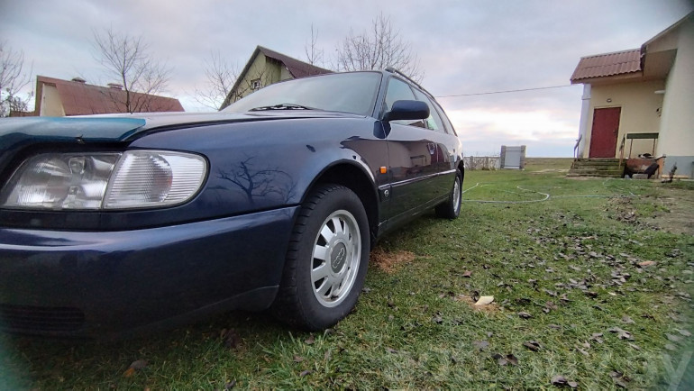 Audi A6 1 поколение (C4), 1997 года