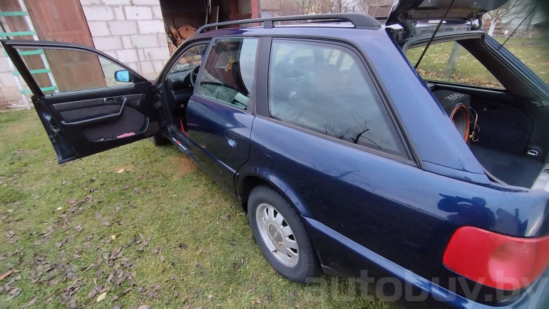 Audi A6 1 поколение (C4), 1997 года
