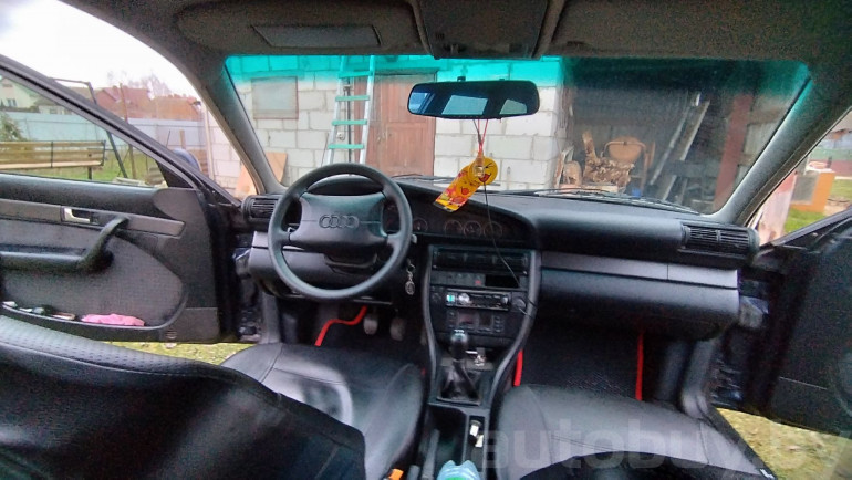 Audi A6 1 поколение (C4), 1997 года