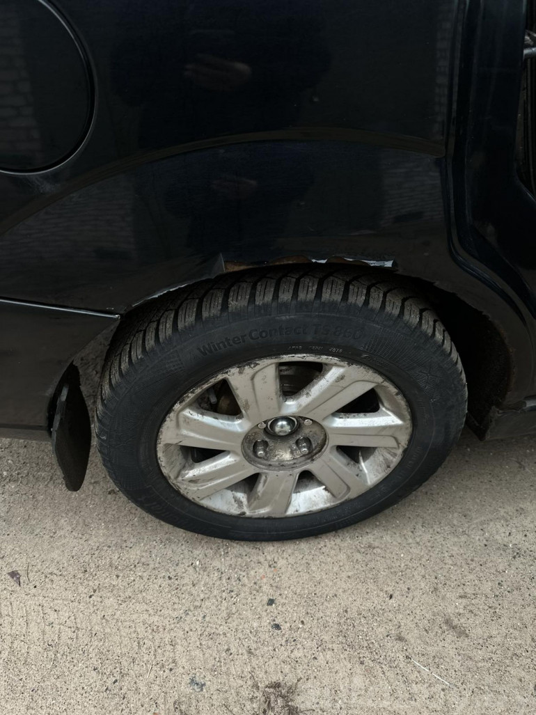 Ford Focus 1 поколение [рестайлинг], 2004 года