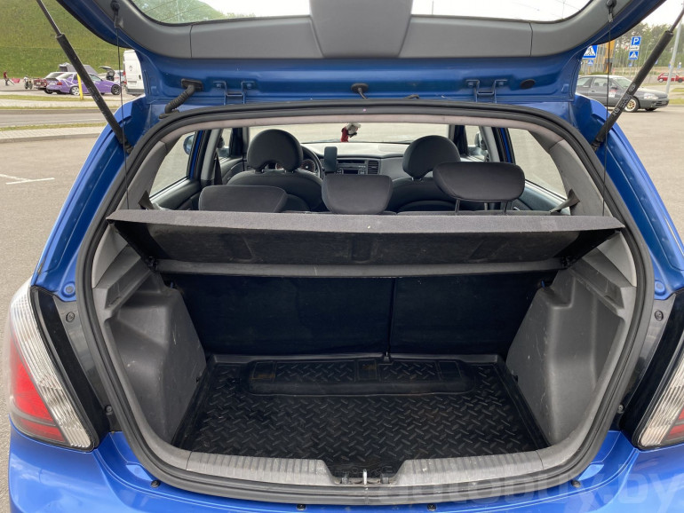 Kia Rio 2 поколение [рестайлинг], 2010 года