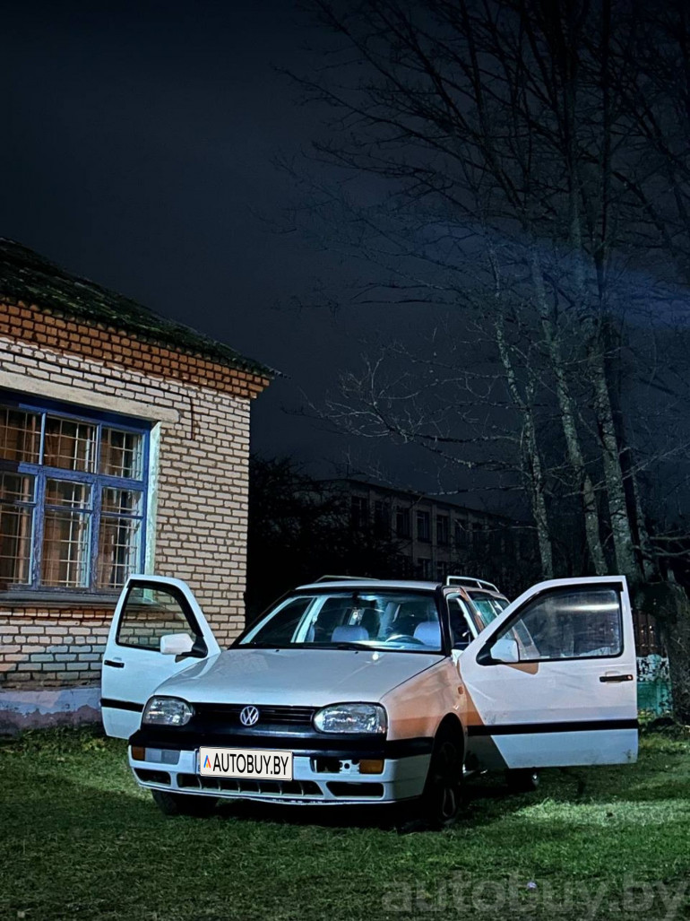 Volkswagen Golf 3 поколение, 1998 года