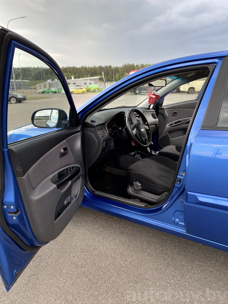 Kia Rio 2 поколение [рестайлинг], 2010 года