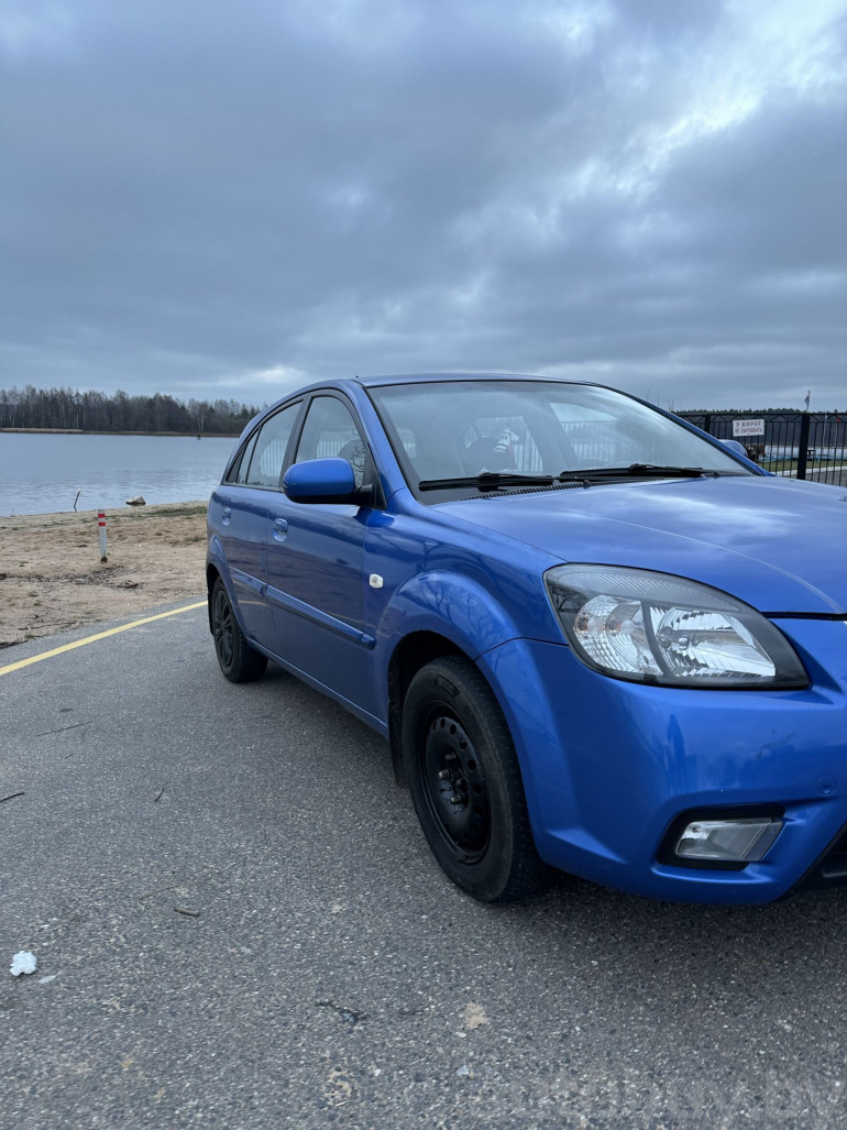 Kia Rio 2 поколение [рестайлинг], 2010 года