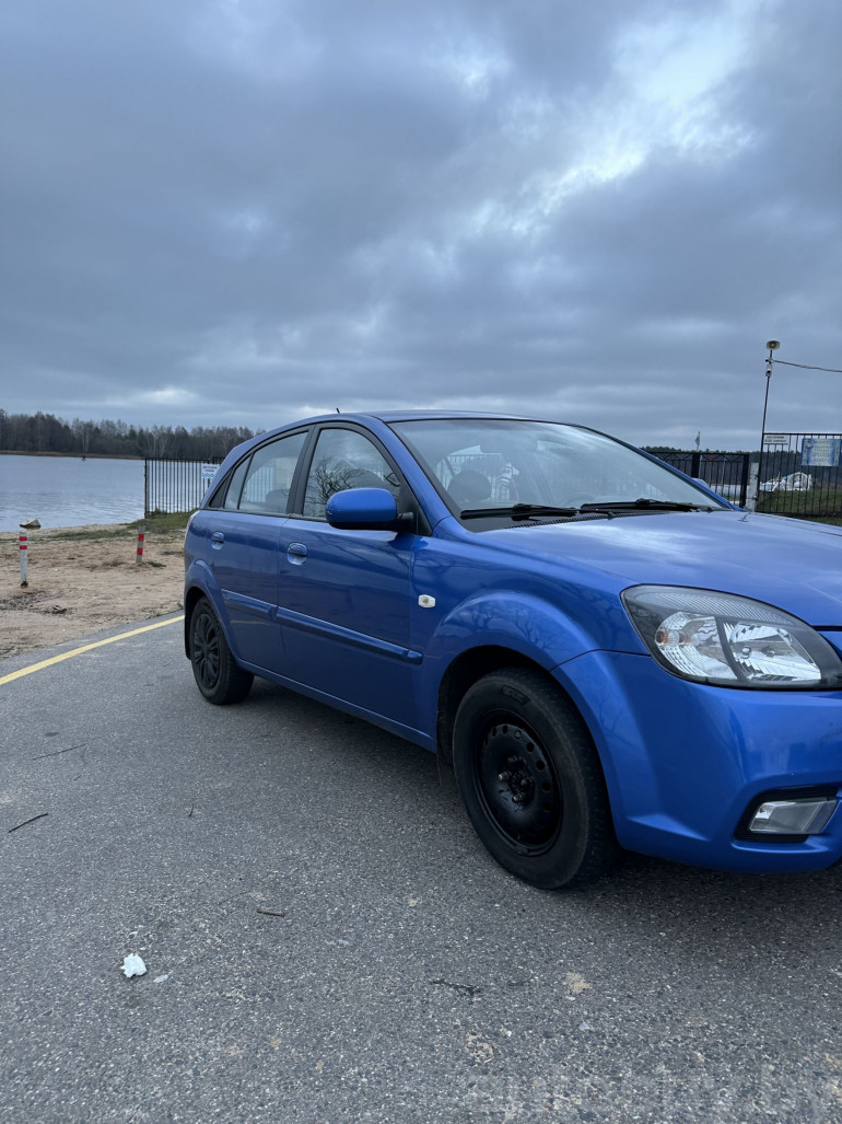 Kia Rio 2 поколение [рестайлинг], 2010 года