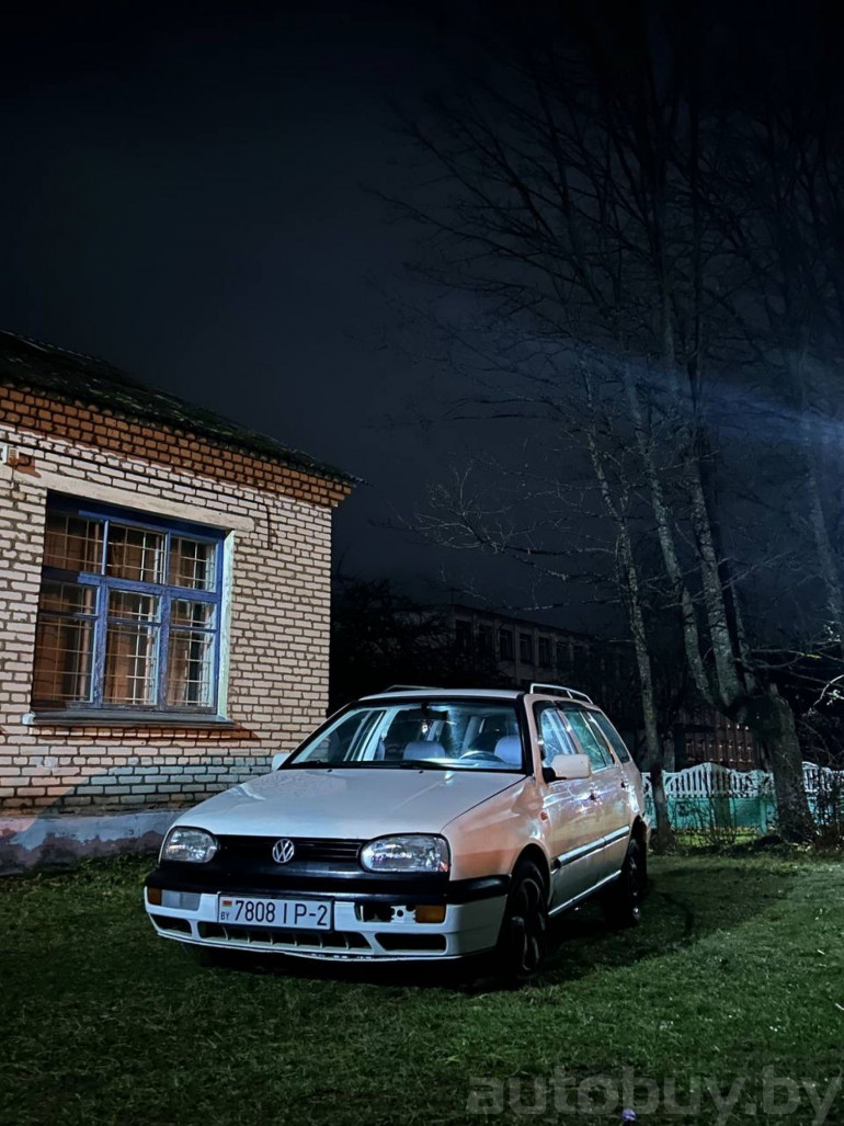 Volkswagen Golf 3 поколение, 1998 года