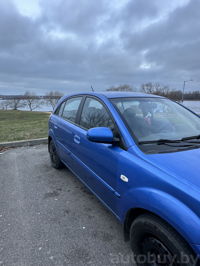 Kia Rio 2 поколение [рестайлинг], 2010 года