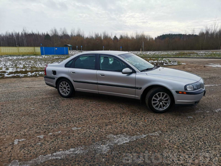 Volvo S80 1 поколение, 2001 года