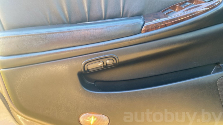 Nissan Maxima 5 поколение (A33), 2002 года