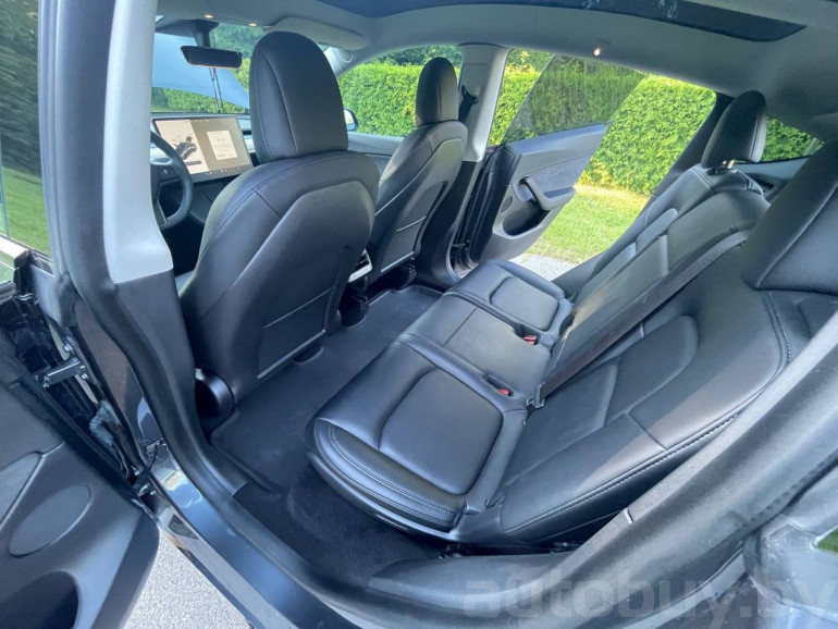Tesla Model Y 1 поколение, 2021 года