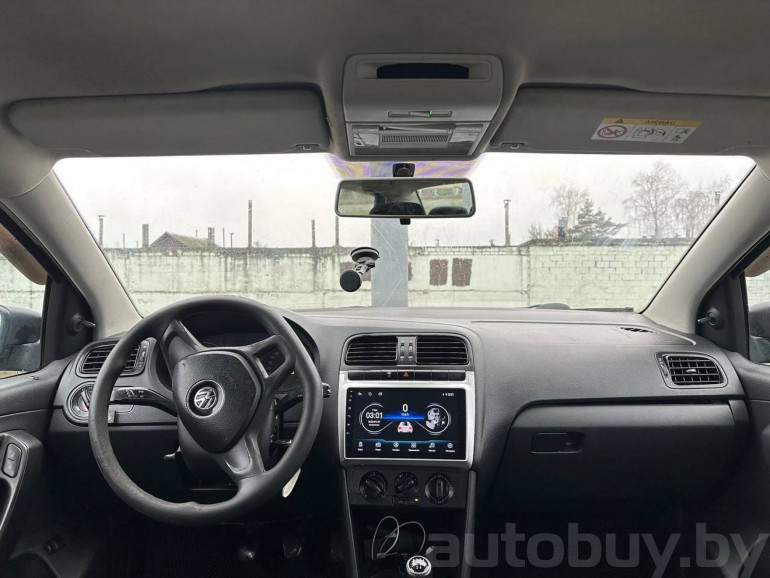 Volkswagen Polo 5 поколение [рестайлинг], 2017 года