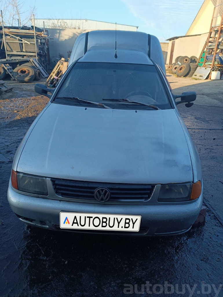Volkswagen Caddy 2 поколение, 2002 года