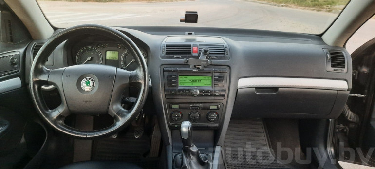 Skoda Octavia 2 поколение (A5), 2004 года