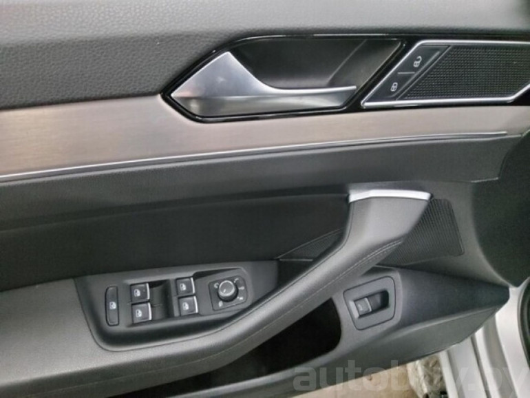 Volkswagen Passat 8 поколение (B8), 2019 года