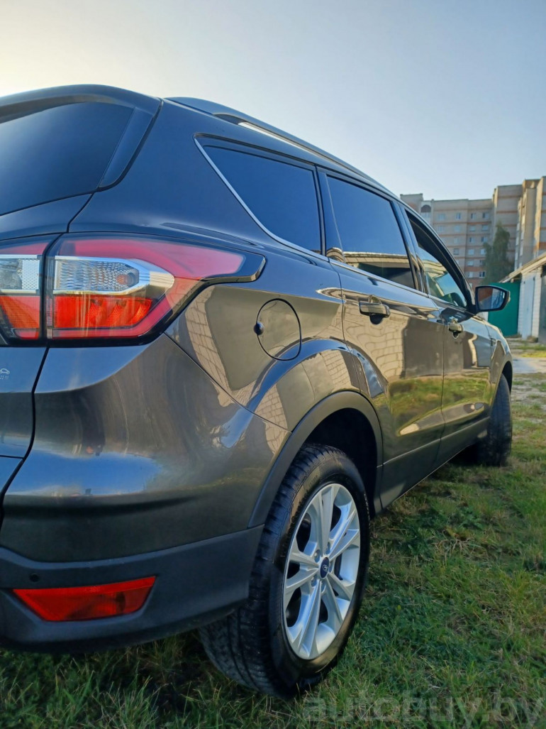 Ford Kuga 2 поколение [рестайлинг], 2018 года