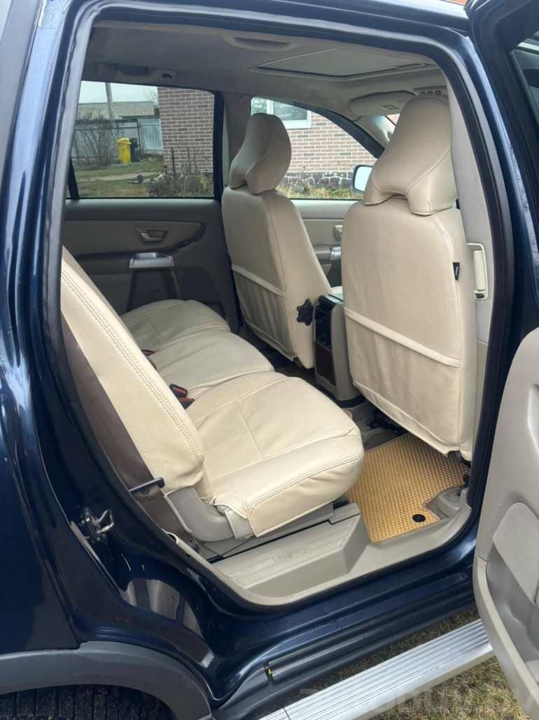 Volvo XC90 1 поколение, 2002 года