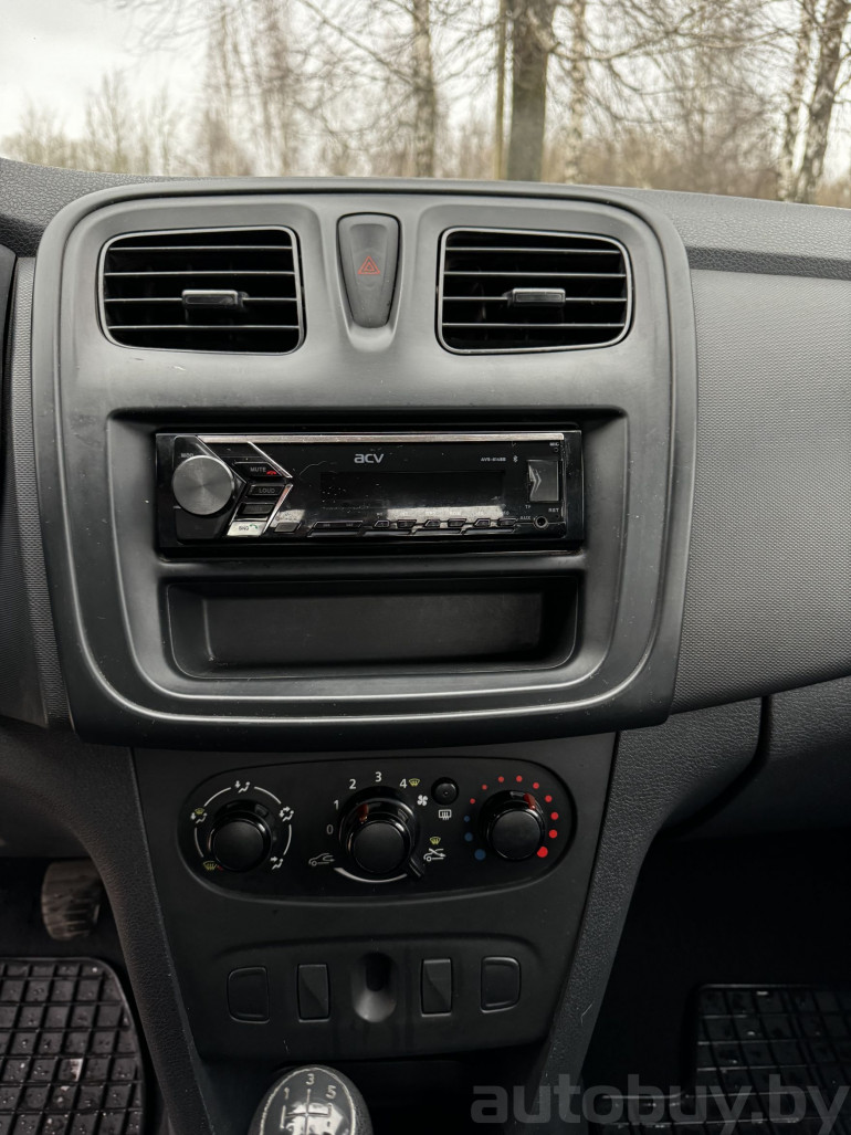Renault Logan 2 поколение, 2016 года