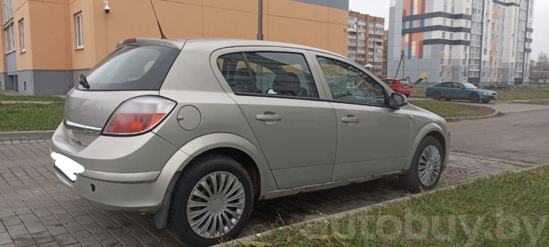 Opel Astra 3 поколение (H), 2005 года